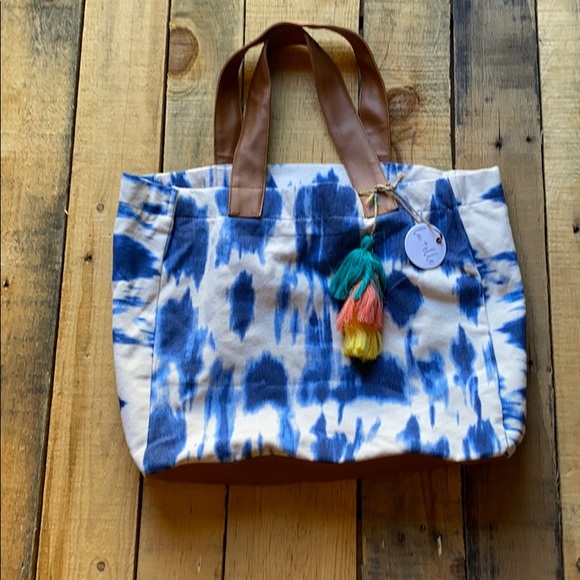 NWT Lu & Elle Blue, brown & Cream Laguna Tote - Picture 2 of 12